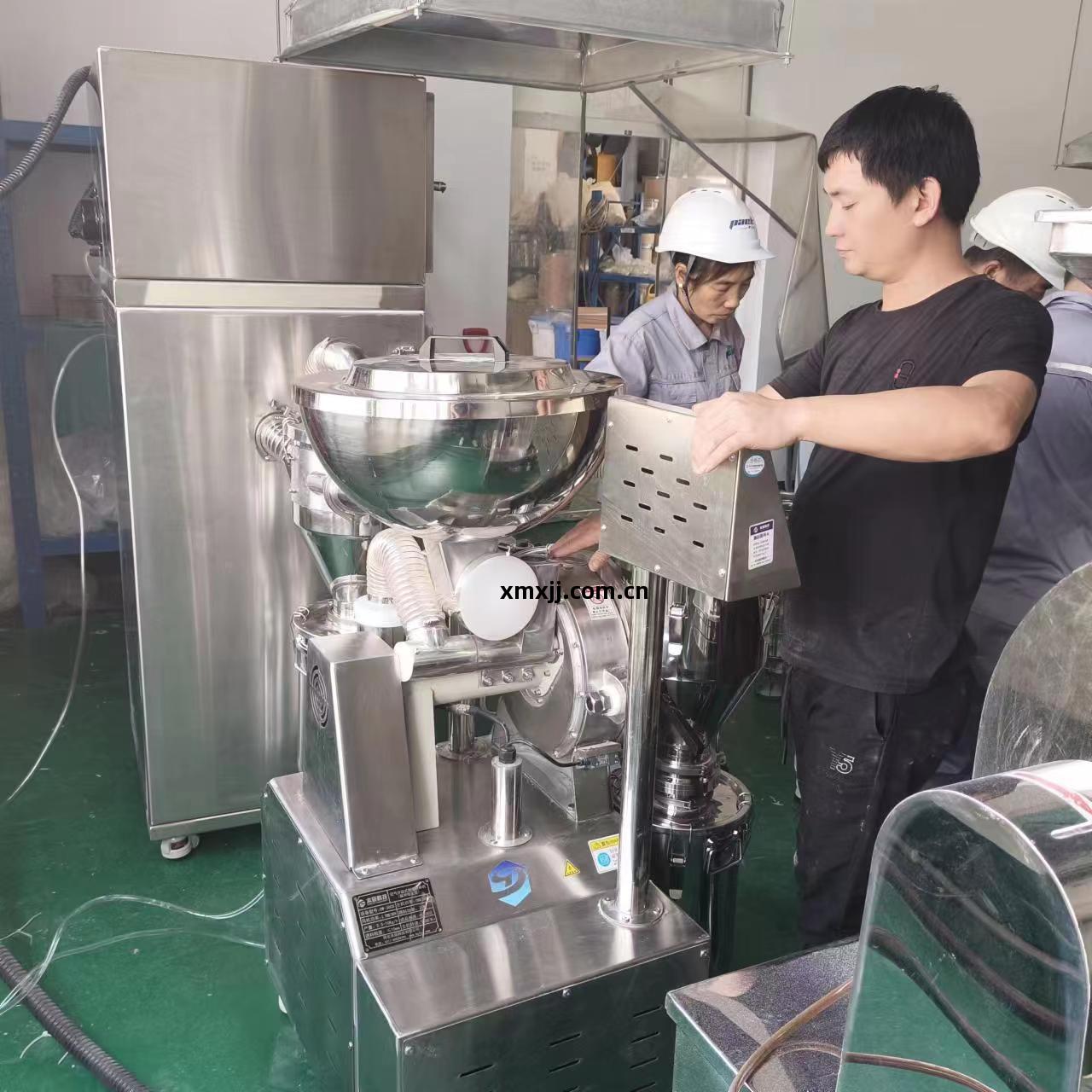 超微(wei)粉(fen)碎機CW系(xi)列(lie)在(zai)新材料粉(fen)碎方(fang)面的應用(yong)。